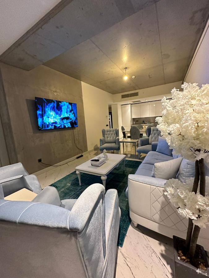 Apartament Sinpas Queen 40+ F-16 *